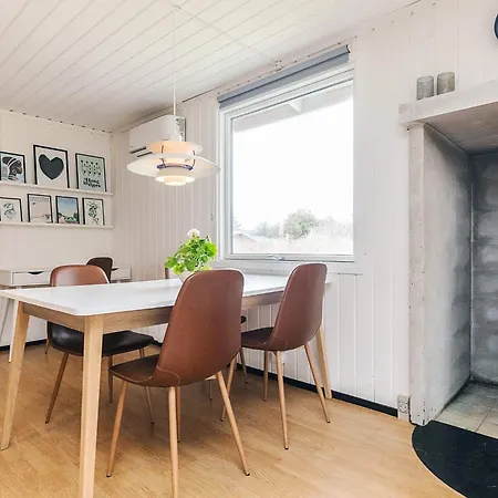 6 Person In * Løkken